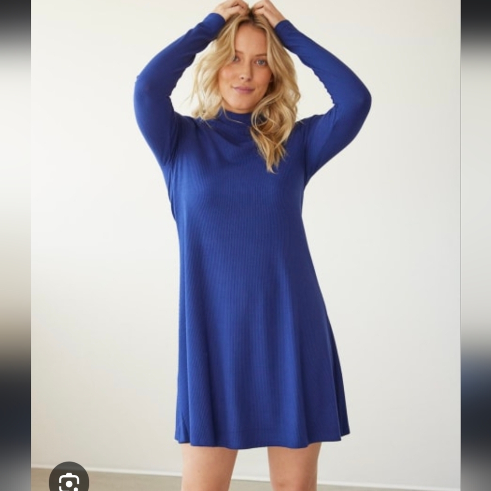 Reitmans Blue Ribbed Knit Top - Picture 2 of 3